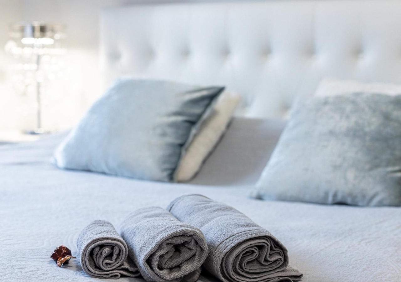 Elegant Suite - In Centro Portanuova Торино Екстериор снимка