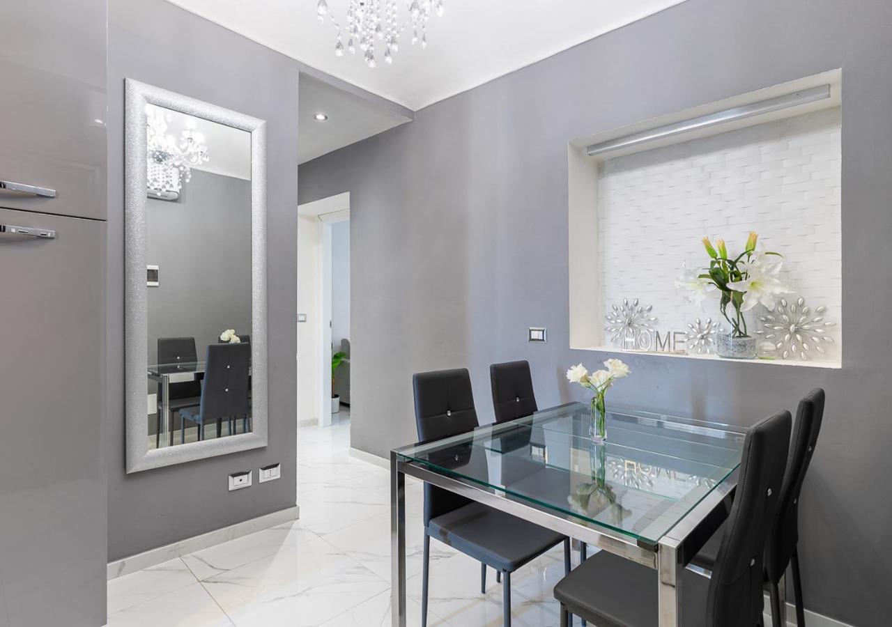 Elegant Suite - In Centro Portanuova Торино Екстериор снимка