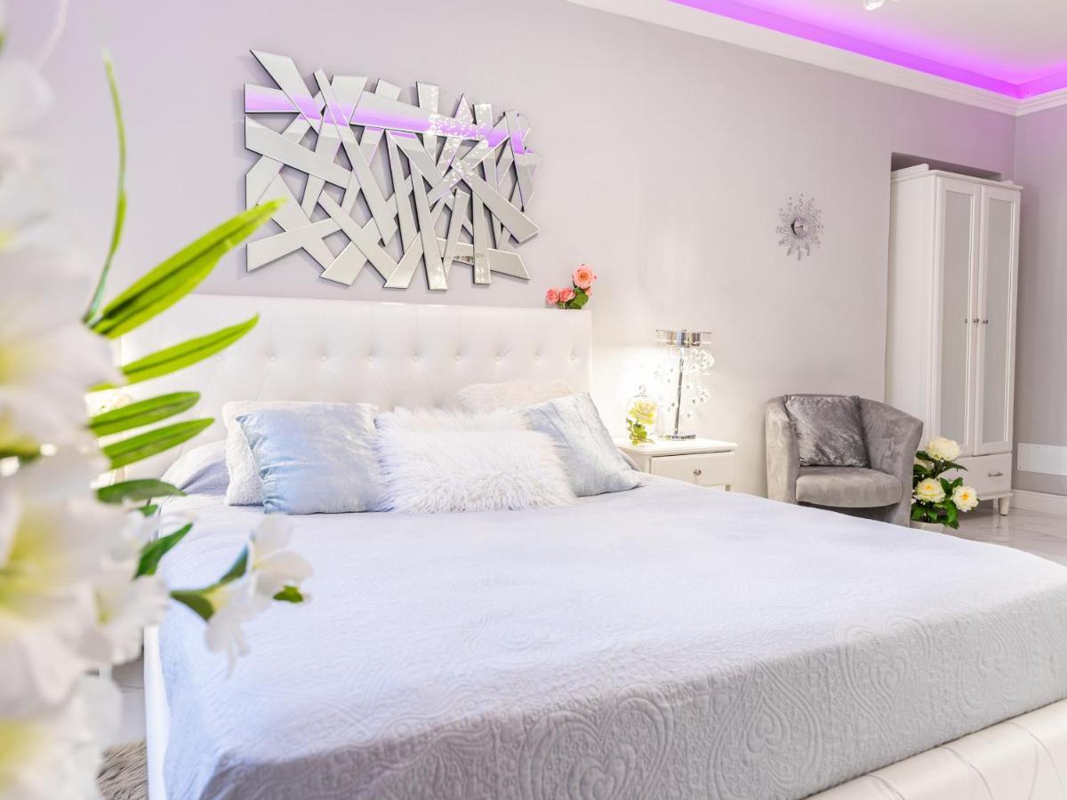 Elegant Suite - In Centro Portanuova Торино Екстериор снимка