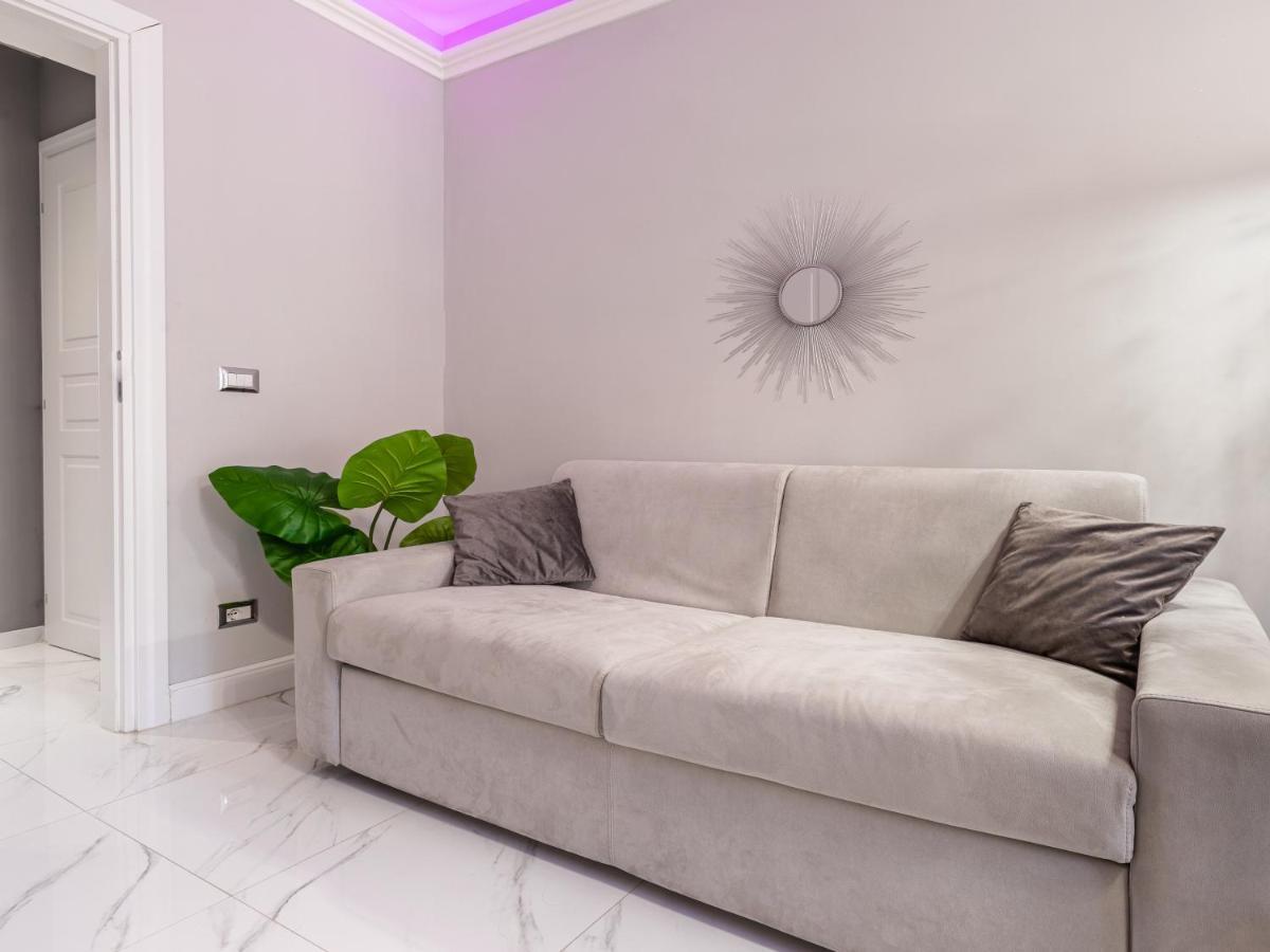 Elegant Suite - In Centro Portanuova Торино Екстериор снимка
