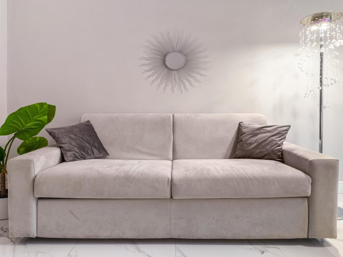 Elegant Suite - In Centro Portanuova Торино Екстериор снимка